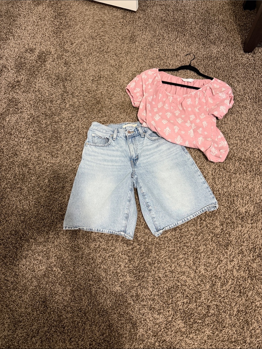 Levi's Light Blue Denim Middy Jorts Shorts - Women's